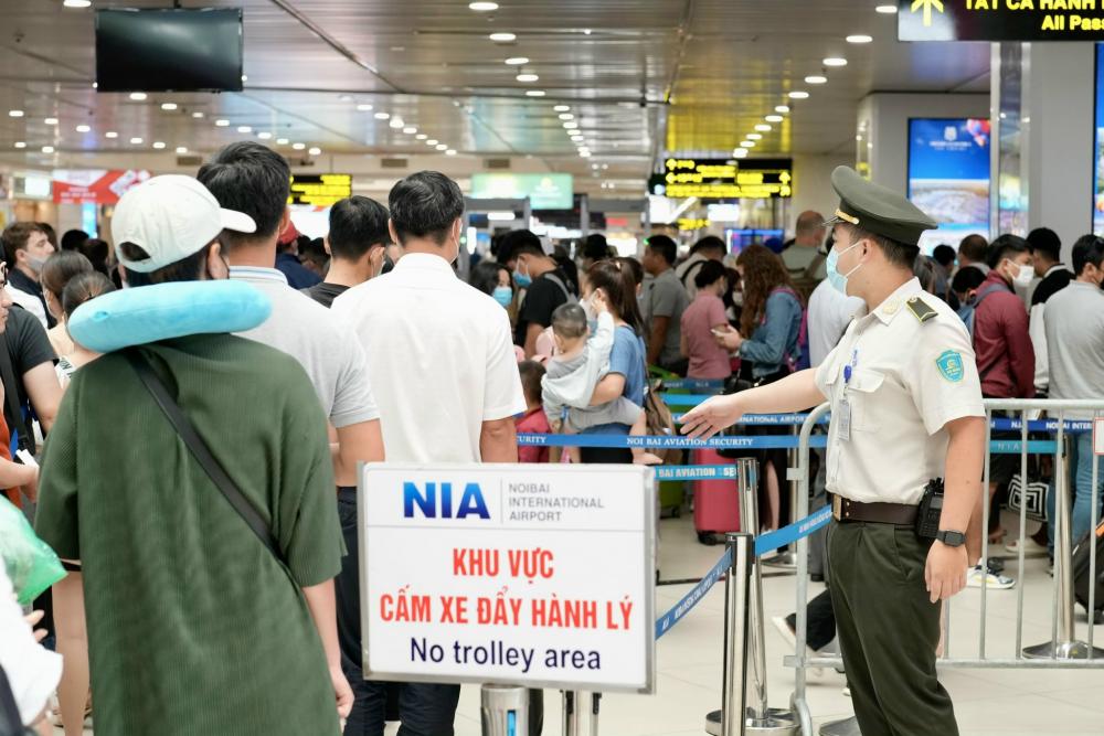 Sân bay Nội Bài Ngày 4/9 dự kiến Quá tải đón khoảng 73.000 lượt hành khách